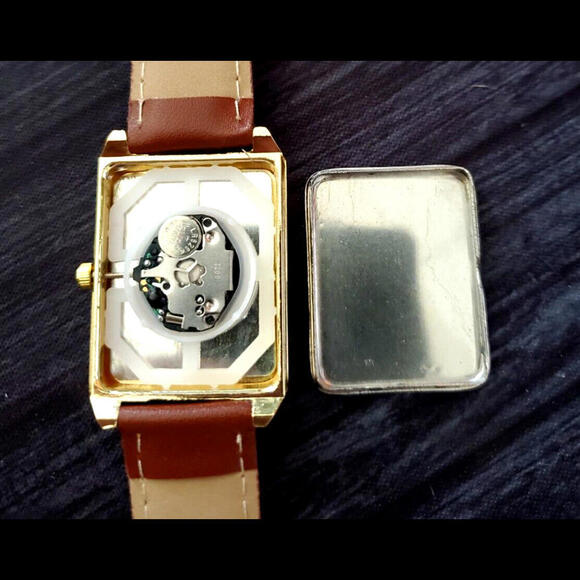 Geneva Vintage Look Men's Louis Tank Large 37mm Watch - Picture 8 of 9